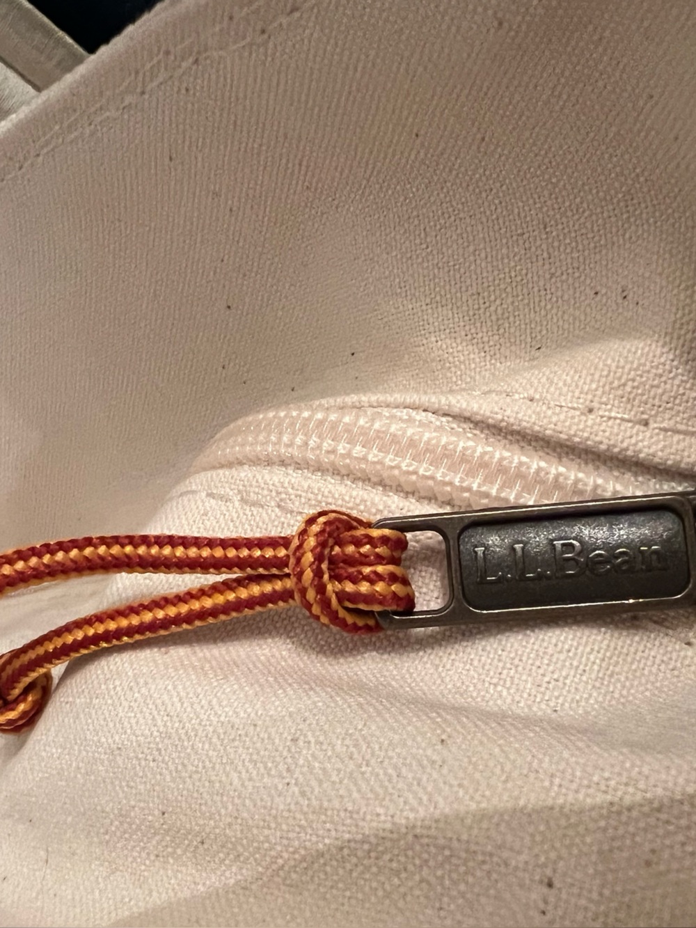 L.L. Bean 80th Anniversary 1944 Boat & Tote Navy Zipper Top Closure Inner Pocket - Picture 7 of 10